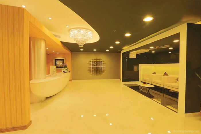 Dentzz Dental - Dmcc photo 2