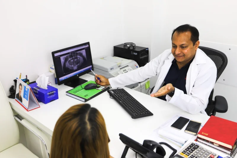 Dr Thomas Dental Implant Clinic Dmcc photo 4