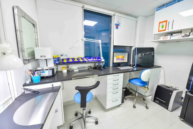 German Dental Center Dmcc photo 4