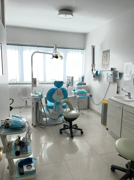 AL AIN INTERNATIONAL MEDICAL POLY CLINIC L.L.C photo 5