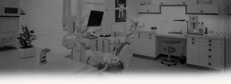 CLINICA SMILE DENTAL CENTER L.L.C. photo 1