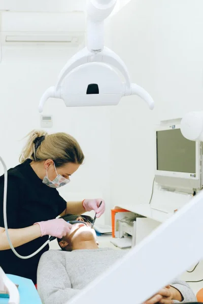AL NUAMAN DENTAL MEDICAL CENTER - SOLE PROPRIETORSHIP L.L.C. photo 2